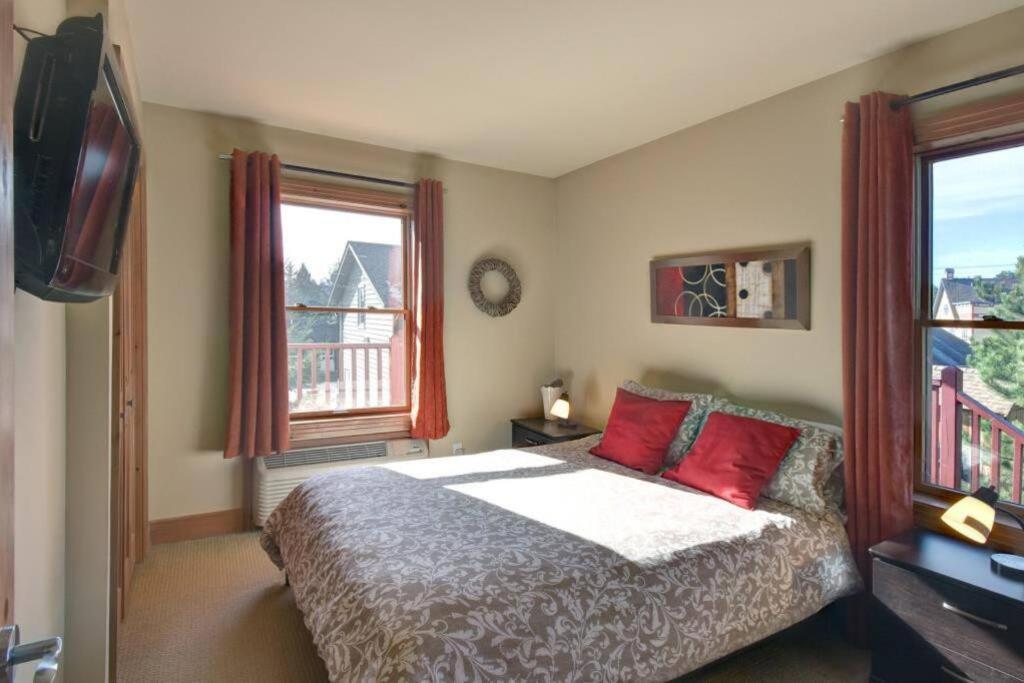 Tremblant Chalet Walking Distance From Activities Mont-Tremblant Exterior photo